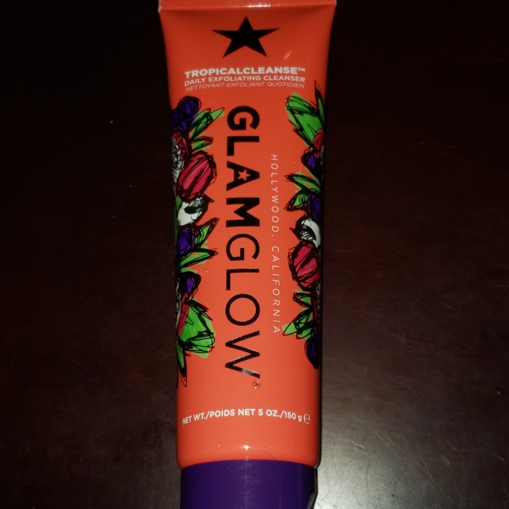 Exfoliating cleanser